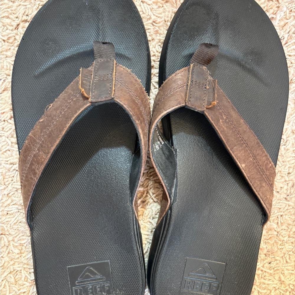 Reef Men's Black and Brown Sandals